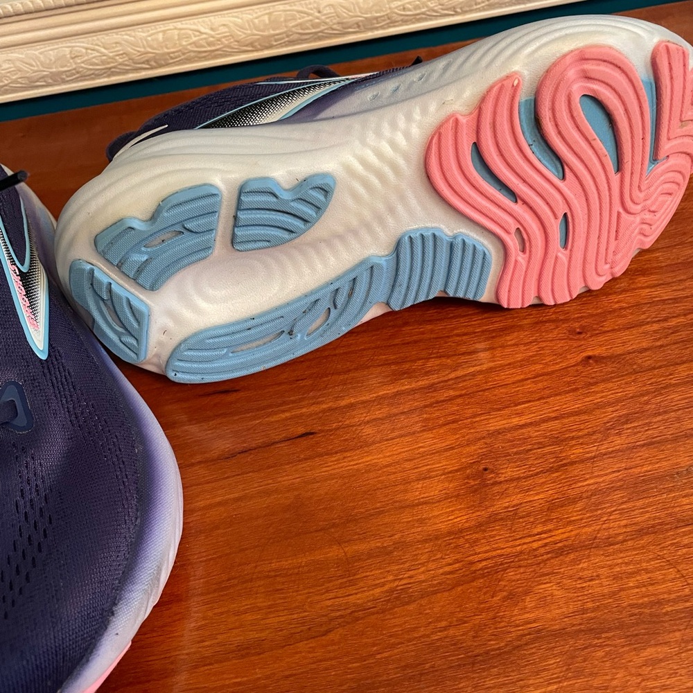 Brooks 7.5 Glycerin running shoes. - Picture 8 of 10